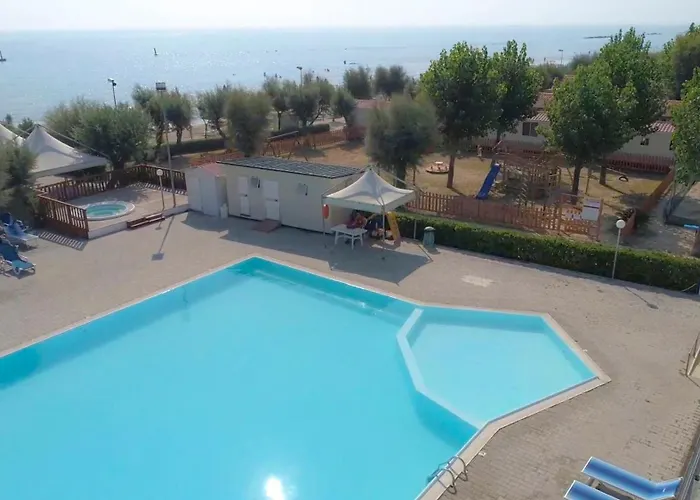 فندق Villaggio Europa